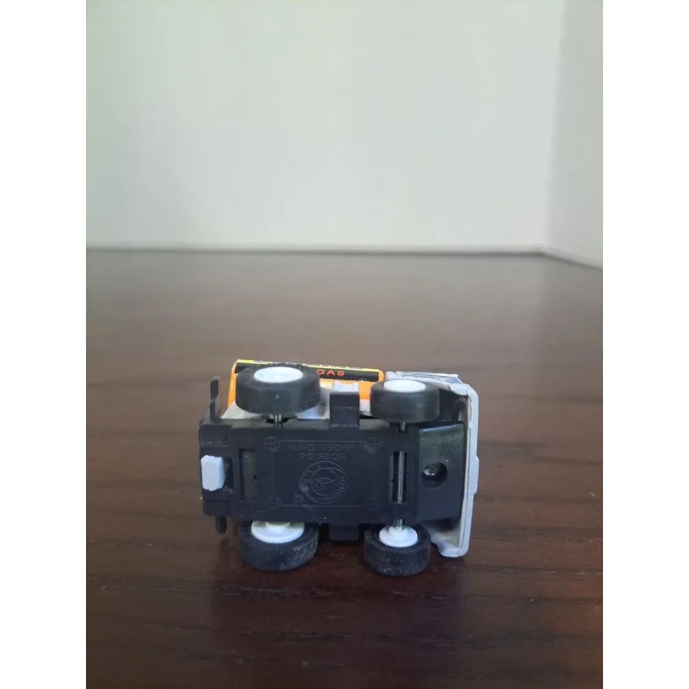 Vintage San Ren Hang Benzine Oil Tanker Pull Back Racer Plastic